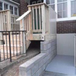 Pennsylvania outdoor platform lift